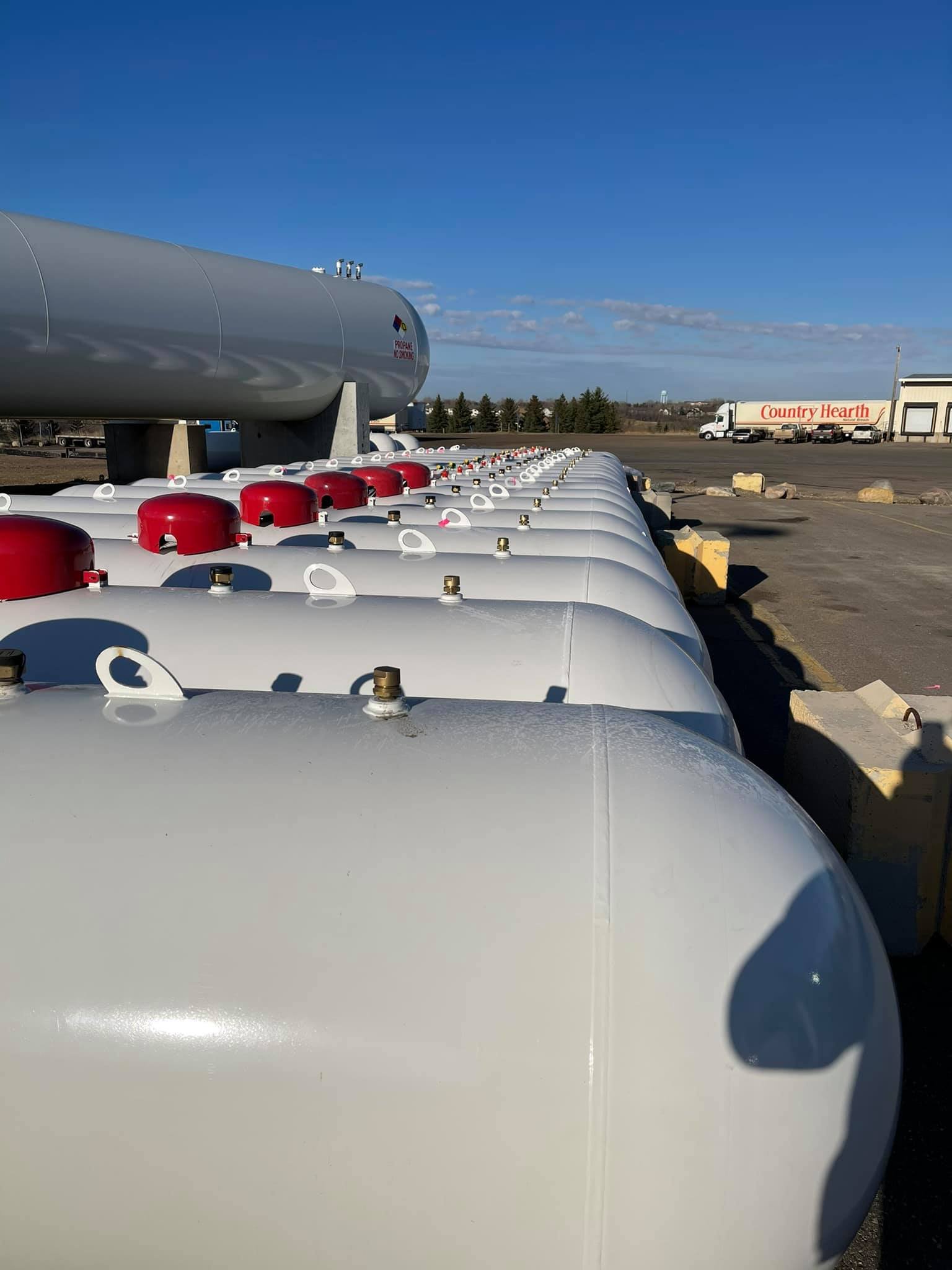 1,000-Gallon Empty Above-Ground Propane Tank 3 1000 gallon propane tanks 7 1 3