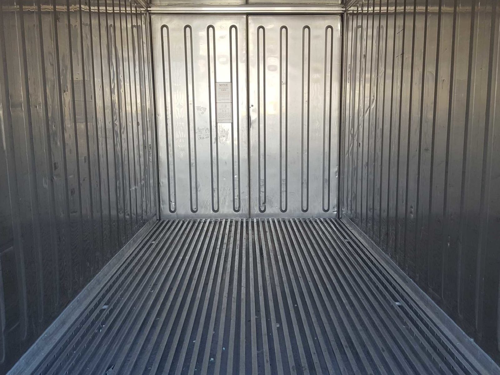 20’ INSULATE CONTAINER, EX-REEFER 1 20’ INSULATE CONTAINER, EX-REEFER